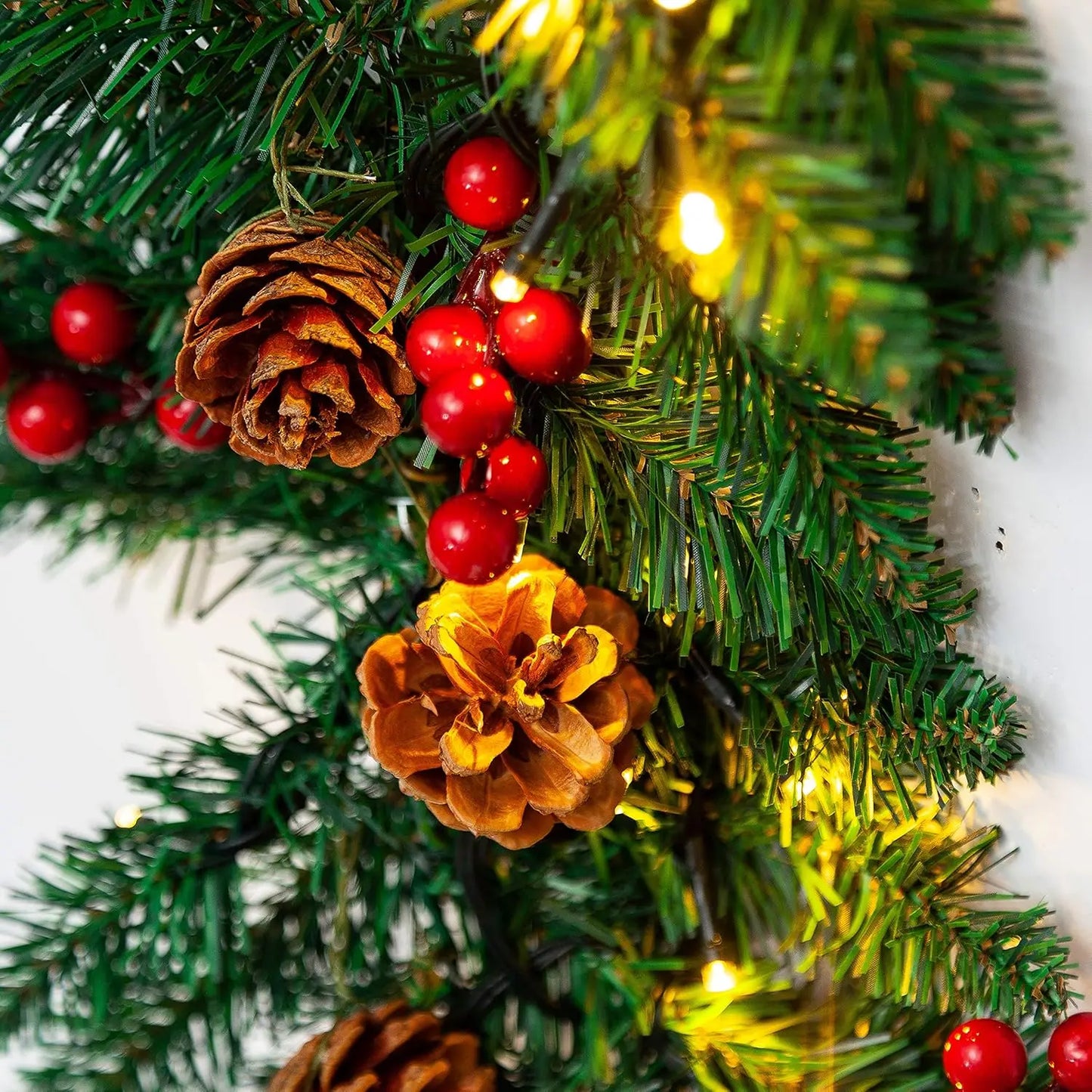 Joyfy Prelit Christmas Garland with LED Lights Pine Cones